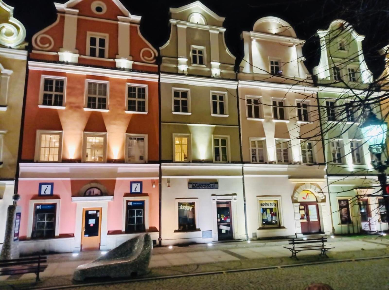 Apartament Na Starym Miescie ブンツラウ エクステリア 写真