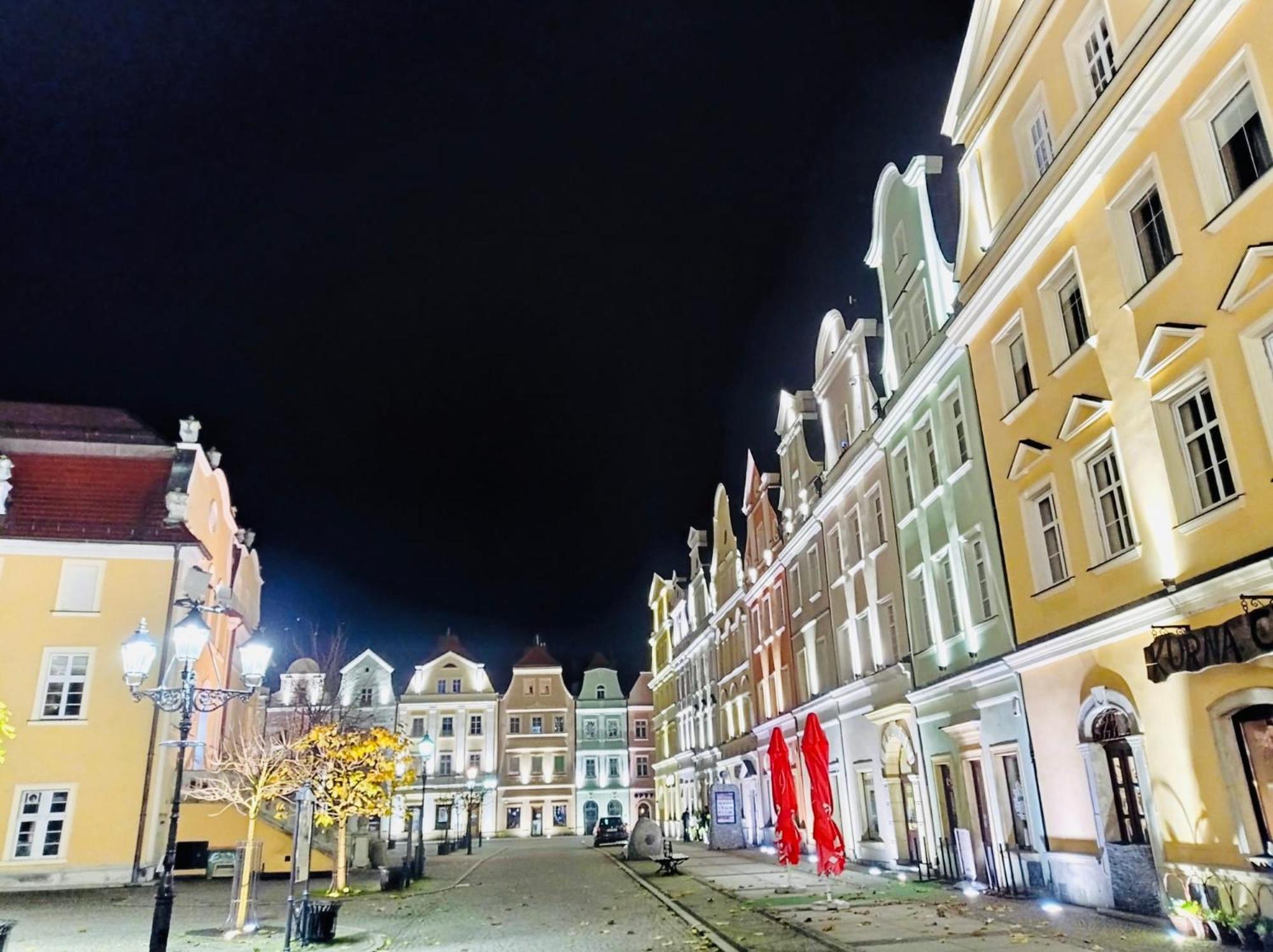 Apartament Na Starym Miescie ブンツラウ エクステリア 写真